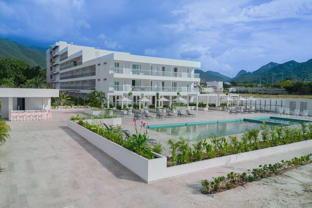 Hotel Wyndham Aluna 5*