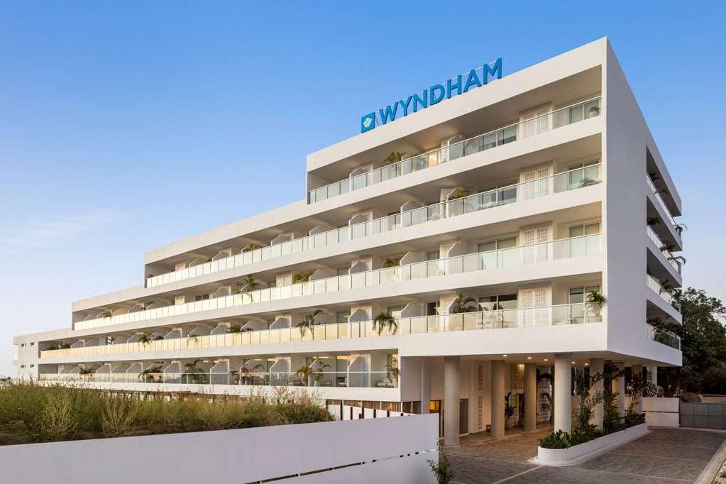Wyndham Aluna 5*