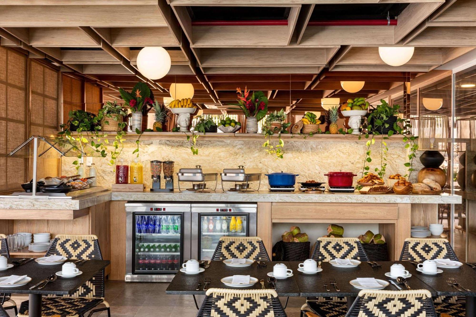 Hotel Wyndham Aluna