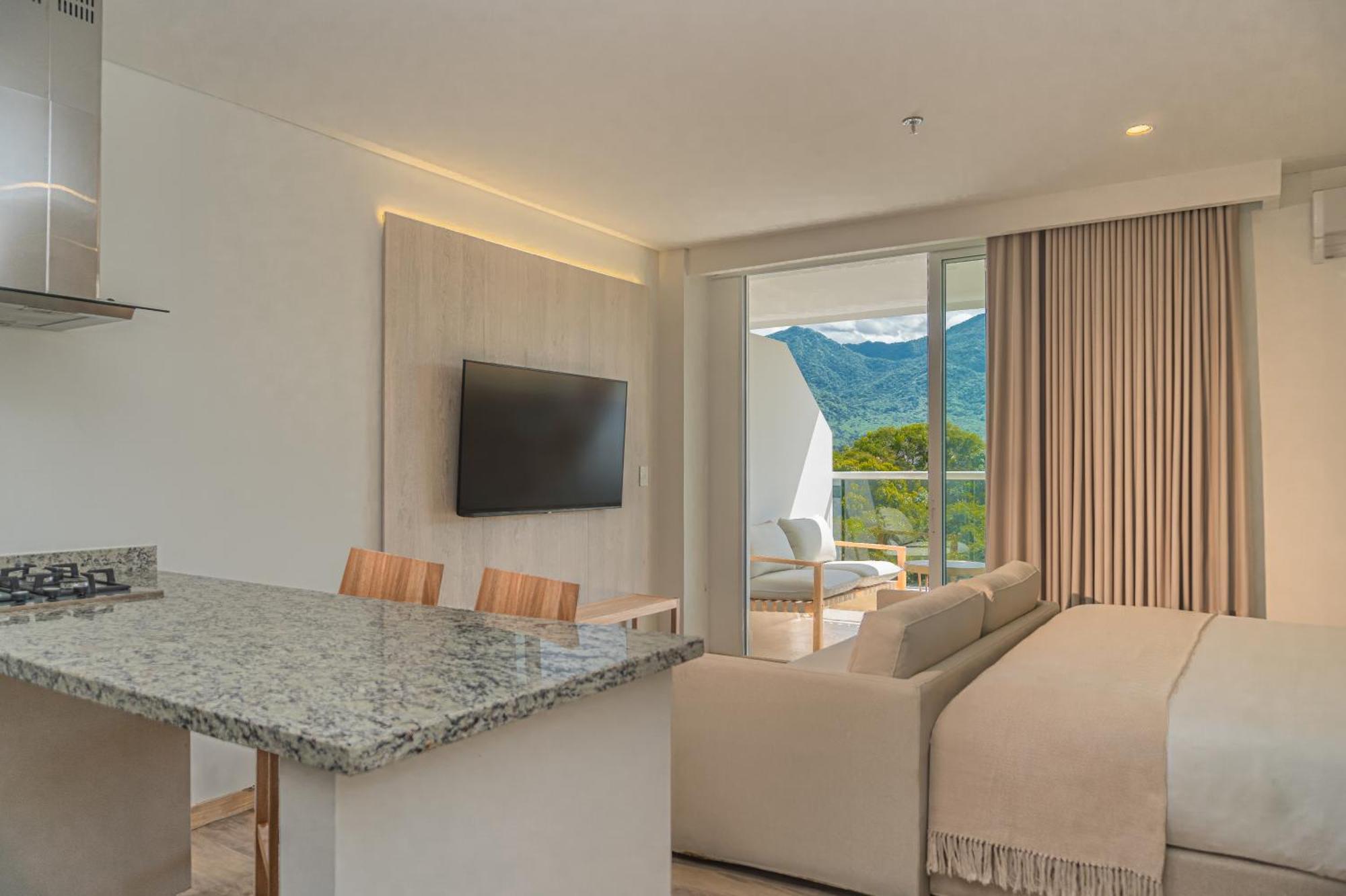 Hotel Wyndham Aluna